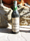 Colour WineWorld Borszaküzlet, Borkereskedés - Muzeális borok, 1984  Egri Bikavér